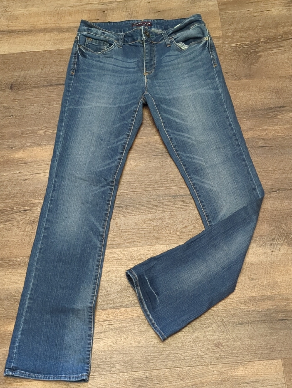 Tommy Hilfiger Women's Medium Blue Boot Cut Jeans